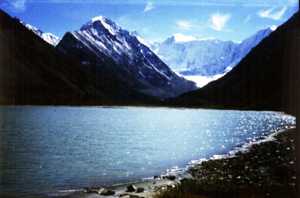 Озеро Аккем и  гора Белуха (Северная стена)