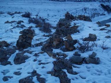 Горный Алтай зимой.Субурганы у стрелки Чуи и Катуни