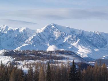 CГорный Алтай зимой. Горные пейзажи вдоль Чуйского тракта