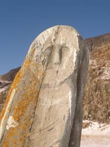 Горный Алтай зимой. Чуйский тракт, Чуйский оленный камень, он же 'Кезер Таш'